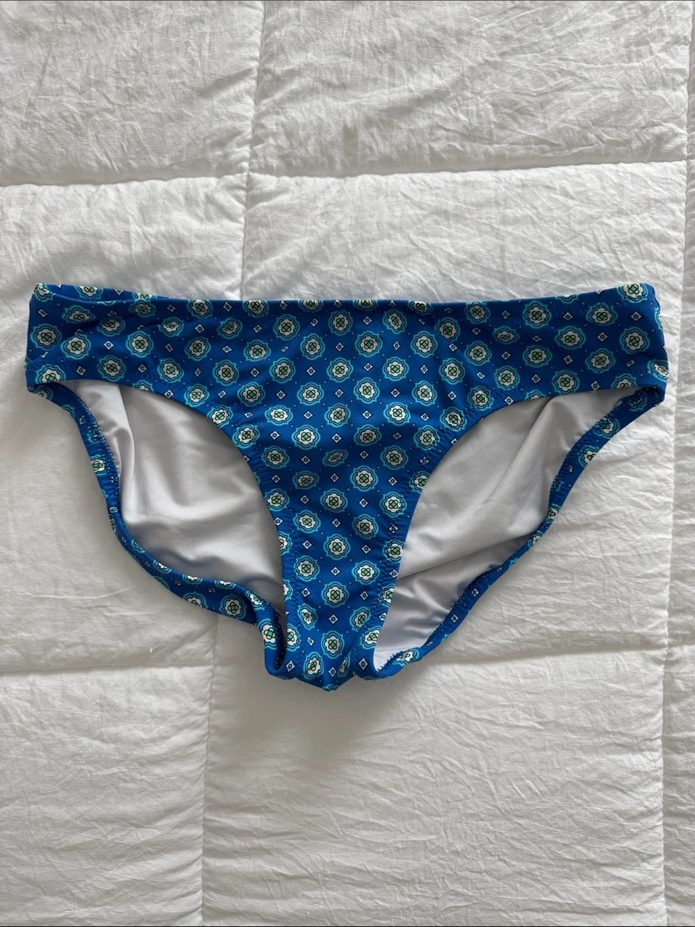 NWOT Land’s End Bikini top and bottoms - Picture 5 of 10